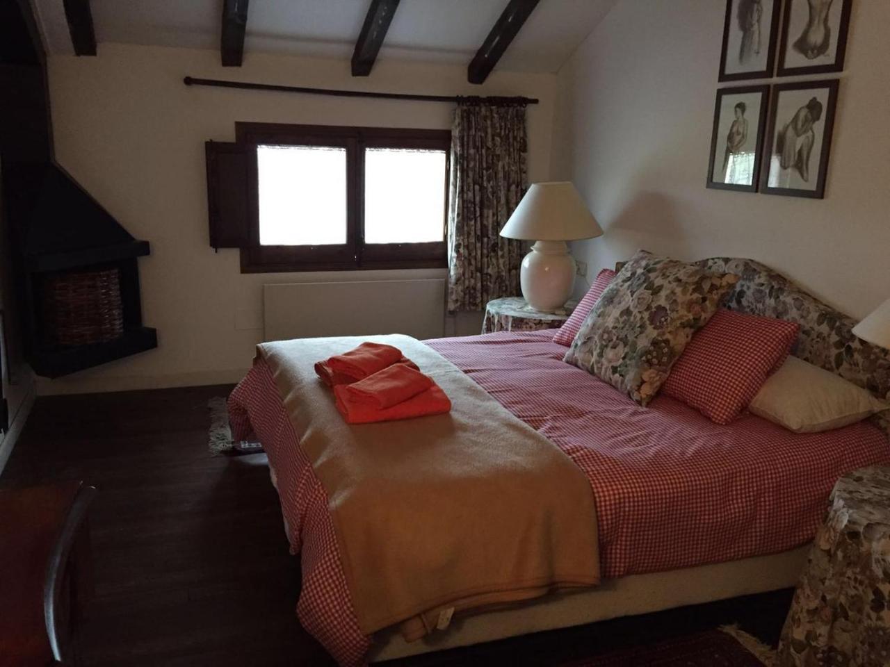 Guils de Cerdaña Casa Adosada De Estilo Rustico En Guils מראה חיצוני תמונה
