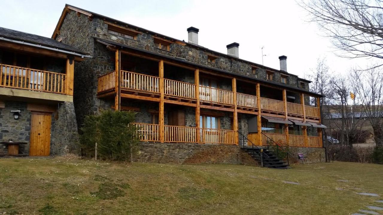Guils de Cerdaña Casa Adosada De Estilo Rustico En Guils מראה חיצוני תמונה